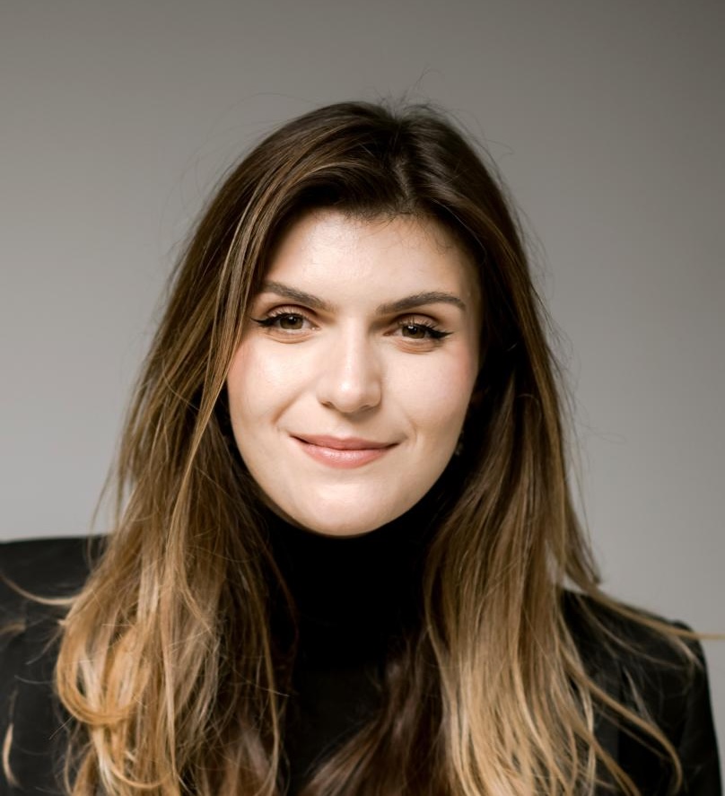 Nicoleta COLOMEEȚ